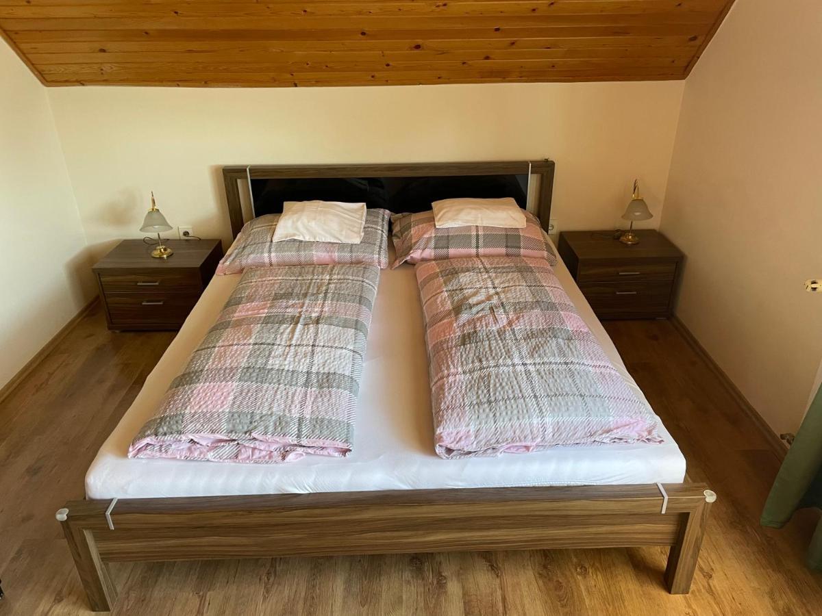 Esther Apartman Gyenesdiás Exteriör bild